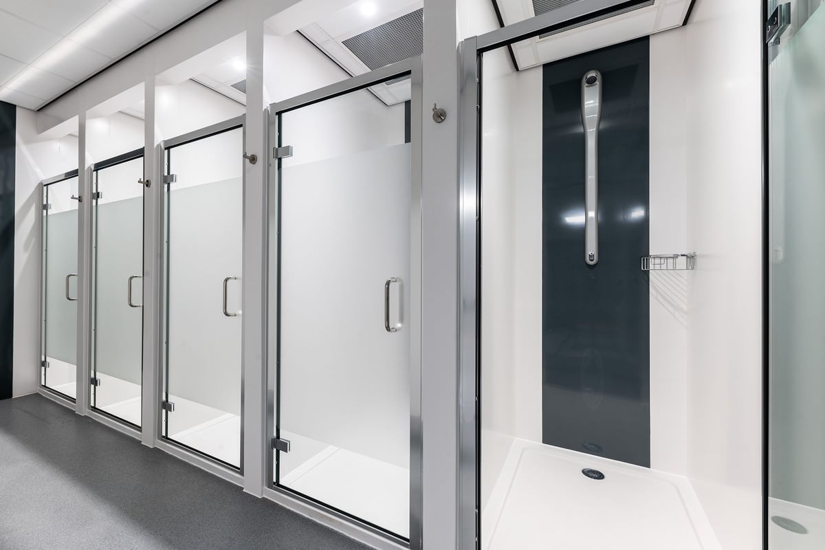 PureGym Doncaster: shower cubicles