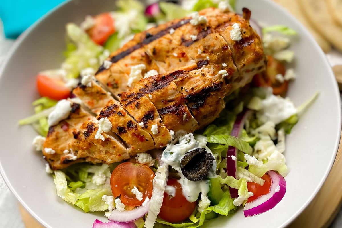 Salatrezept für ein mediterianes Lemon-Hühnchen