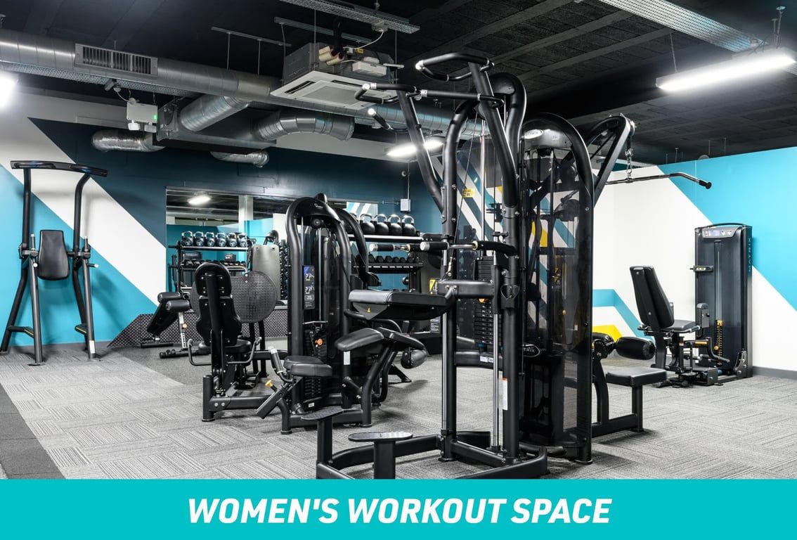 PureGym Bromley Women's Workout Space: fixed pin machines