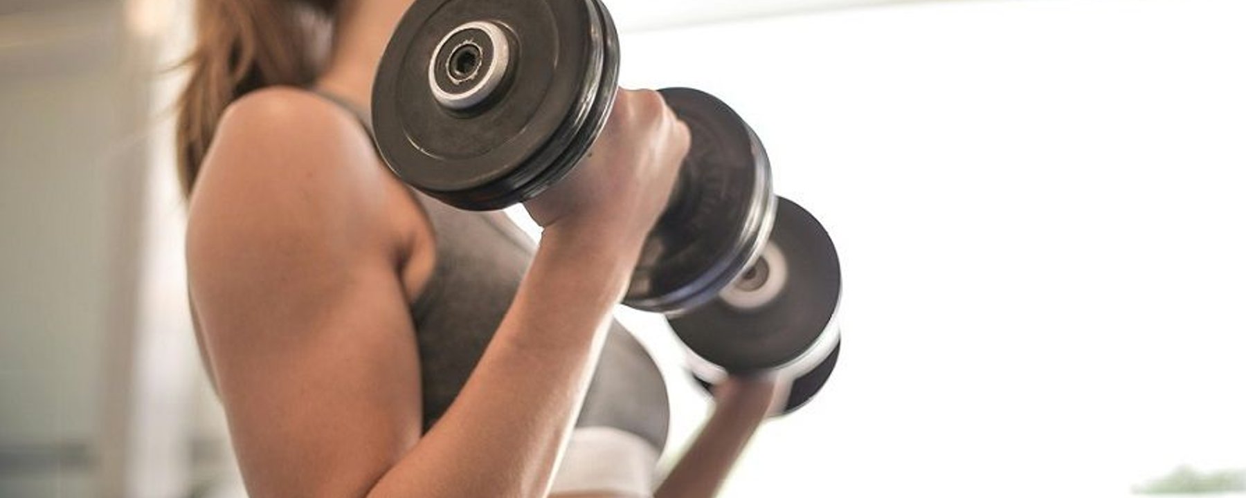 Dumbbell bicep curls