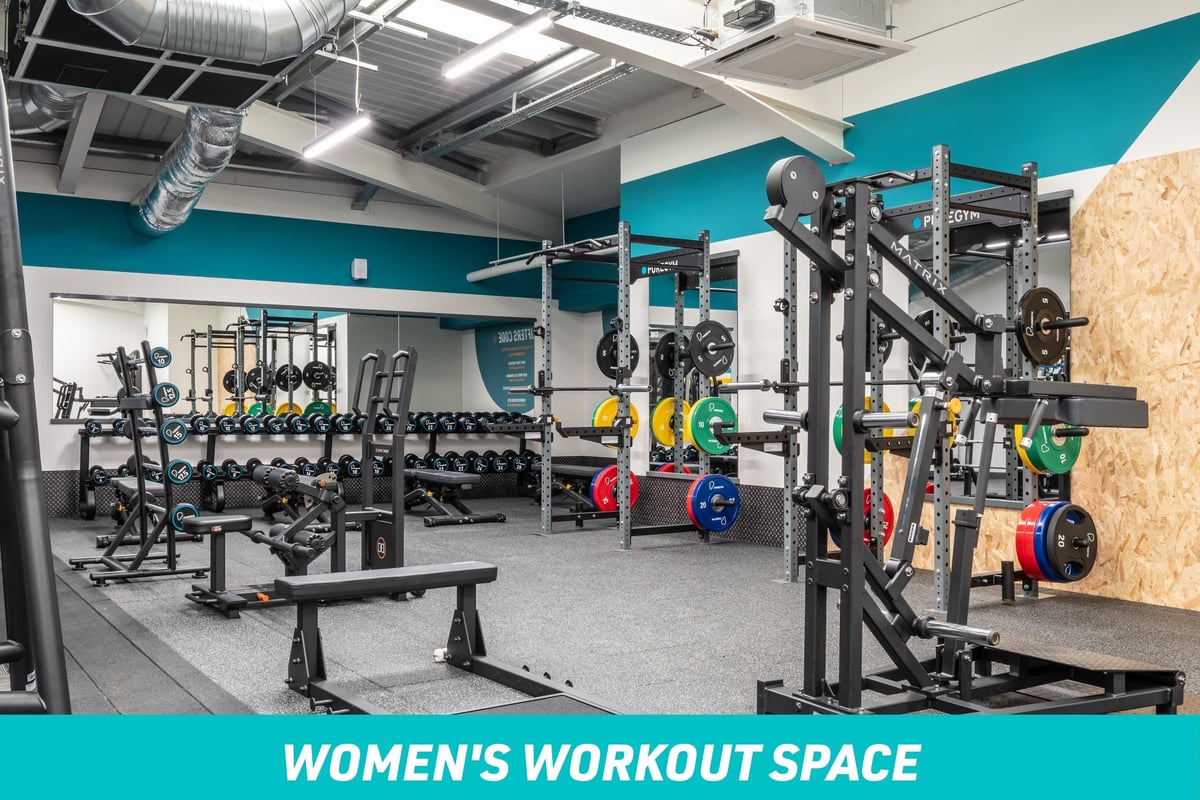 PureGym Blackburn Women's Workout Space: Free weights area