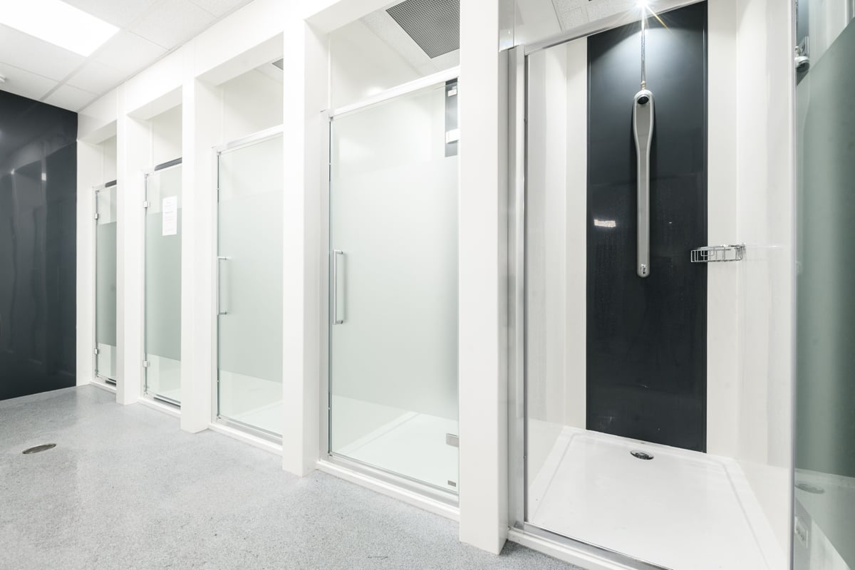 PureGym Nottingham Colwick Showers