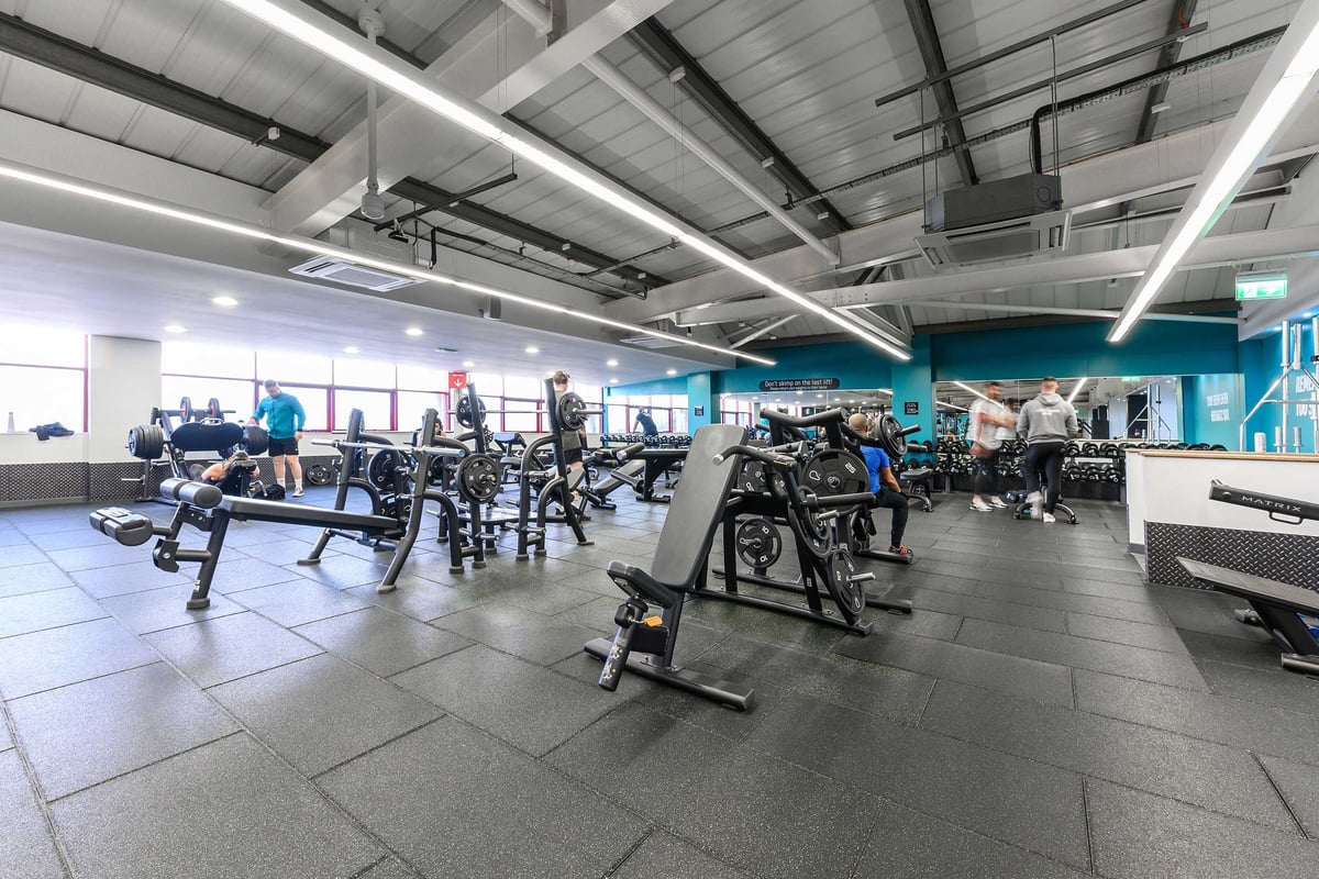 PureGym Poole: rows of resistance machines in a well-lit gym