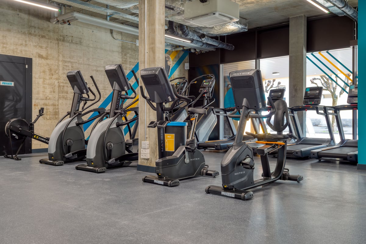PureGym Bellinzona: cardio machines in a gym