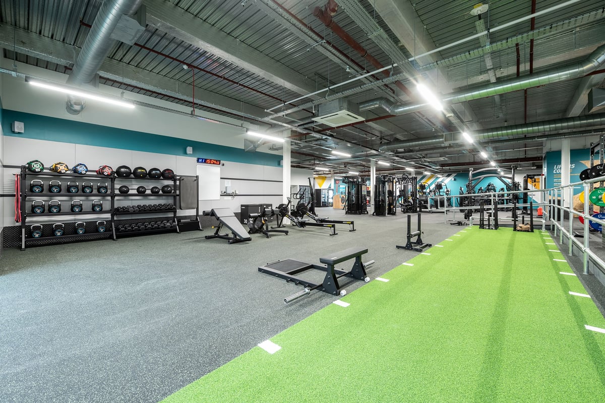 PureGym Erith: Green functional training area and rubberised flooring.