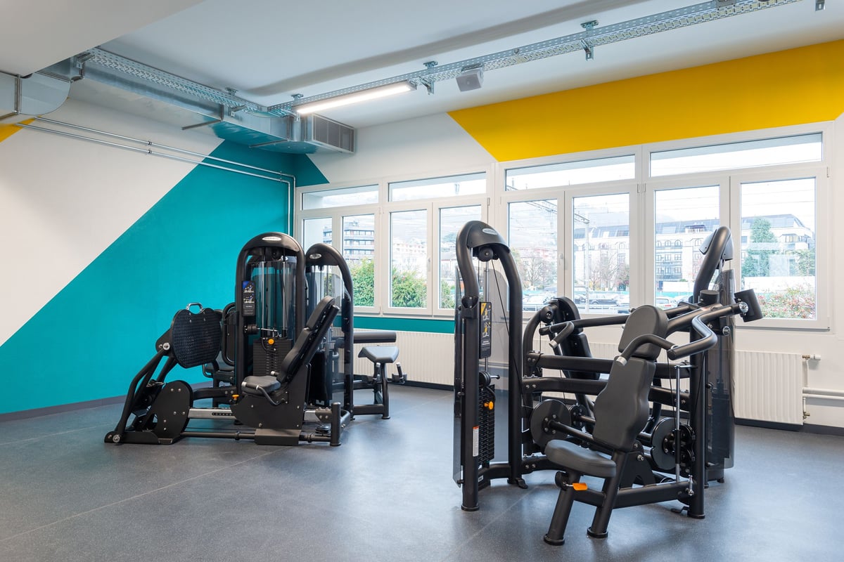 PureGym Vevey: Machines de résistance multistations.