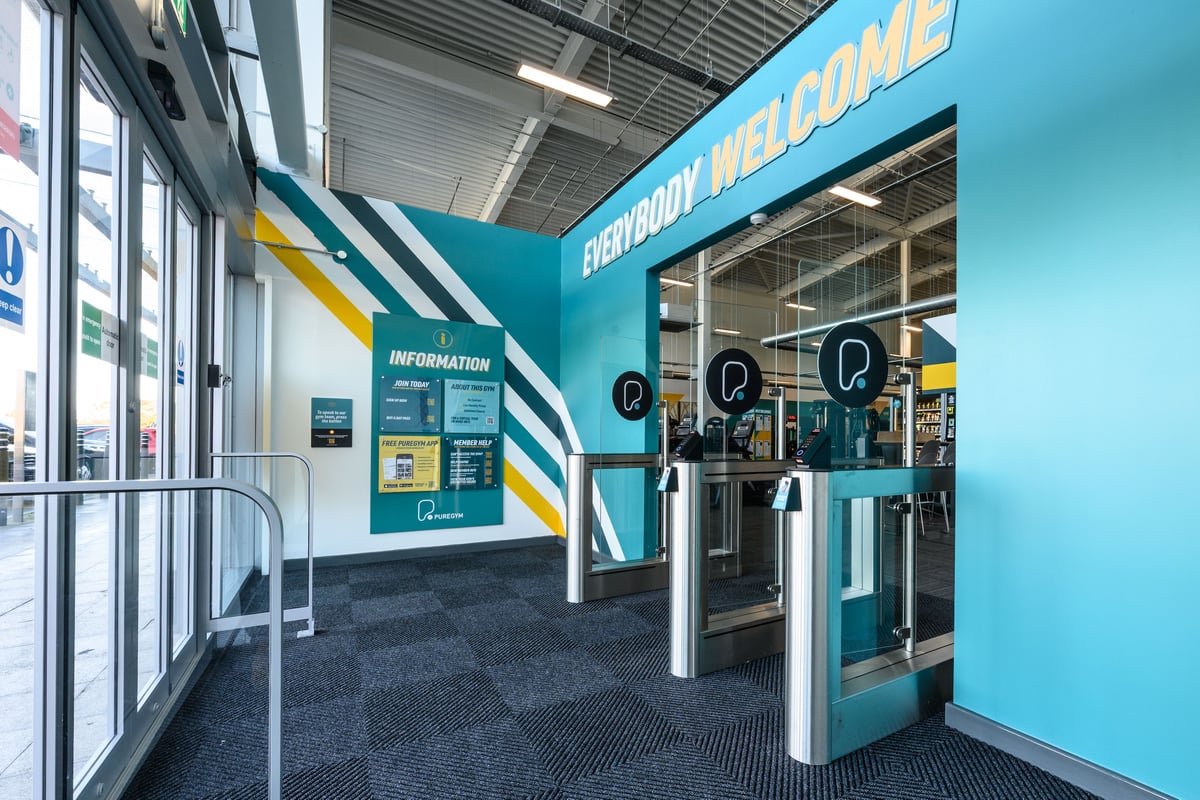PureGym Bagshot speedlanes