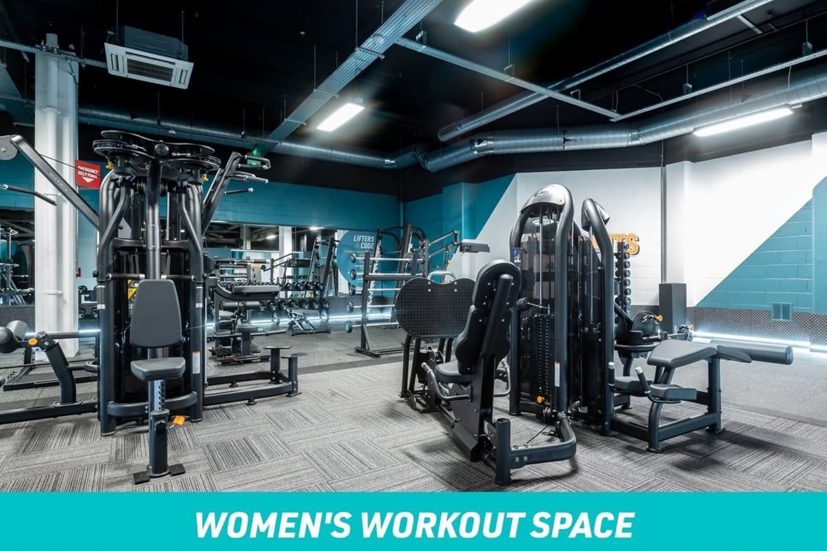 PureGym Norwich Castle Mall Women's Workout Space: leg press and chest fly machines along with other fixed pin machines