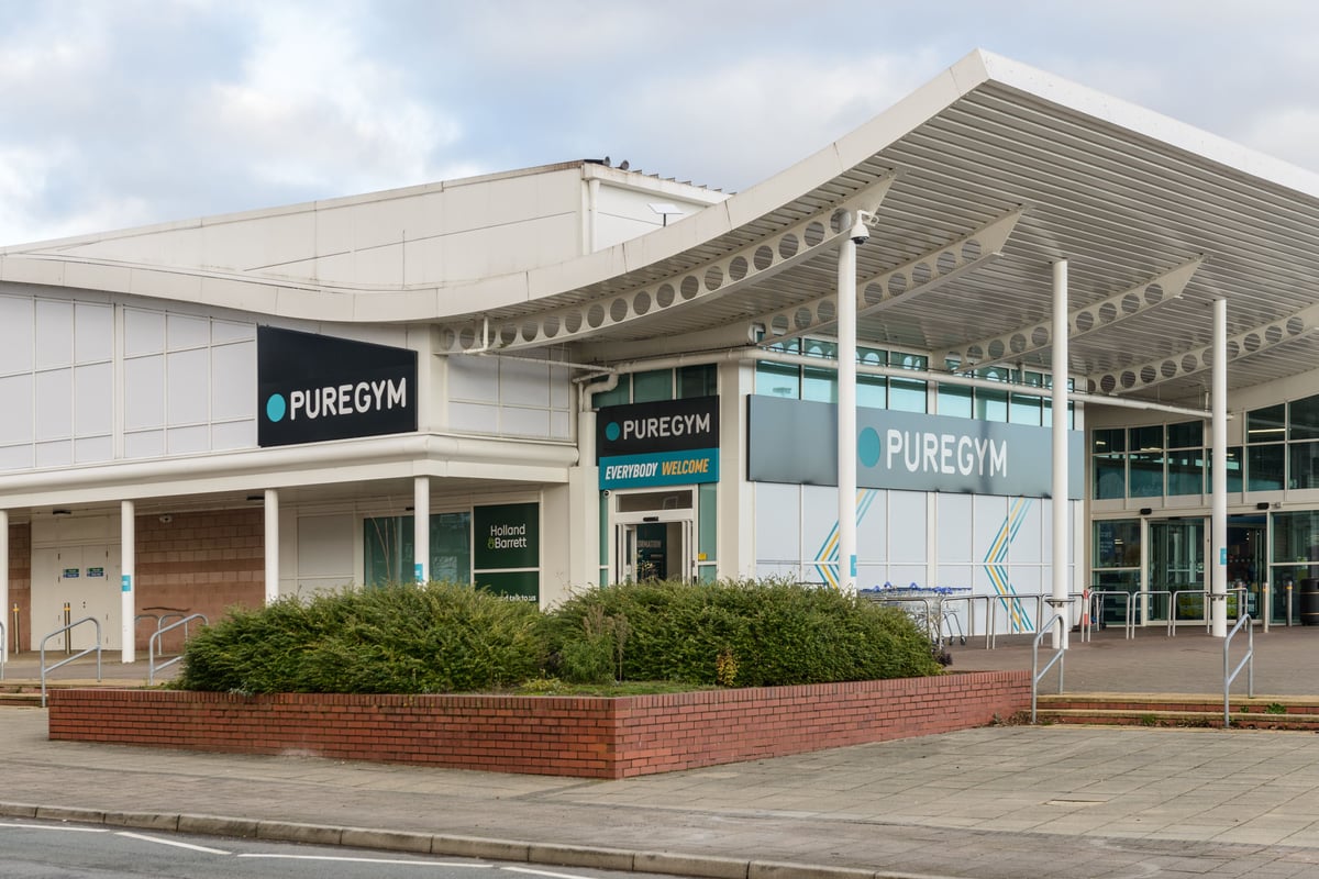 PureGym Prescot exterior