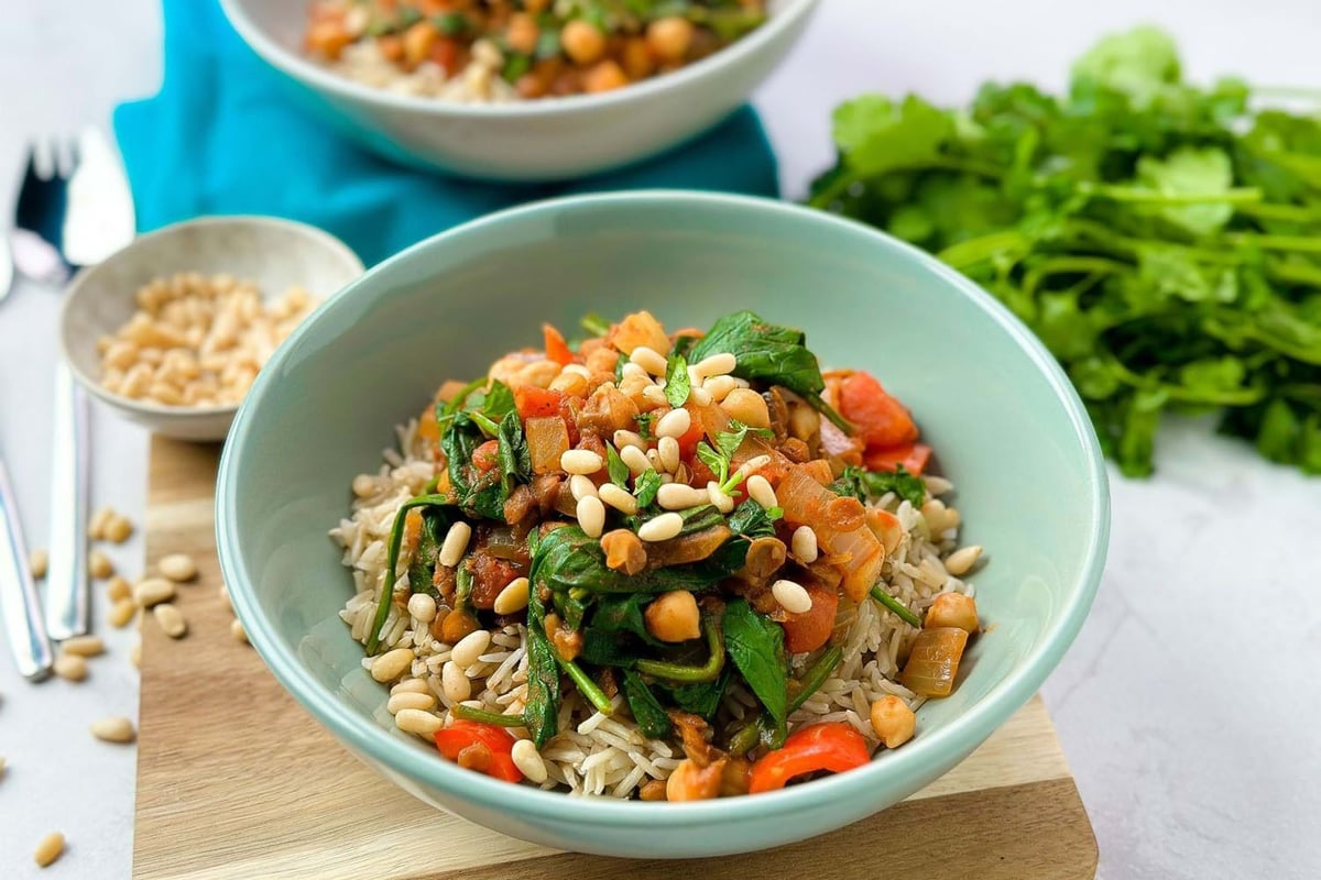 Veggie Chickpea Spinach and Lentil Curry