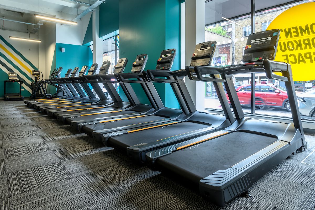 London Camden High Street Cardio