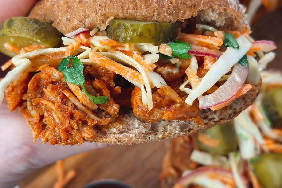 Slow Cooker Pulled Pork Burgers with Homemade Coleslaw