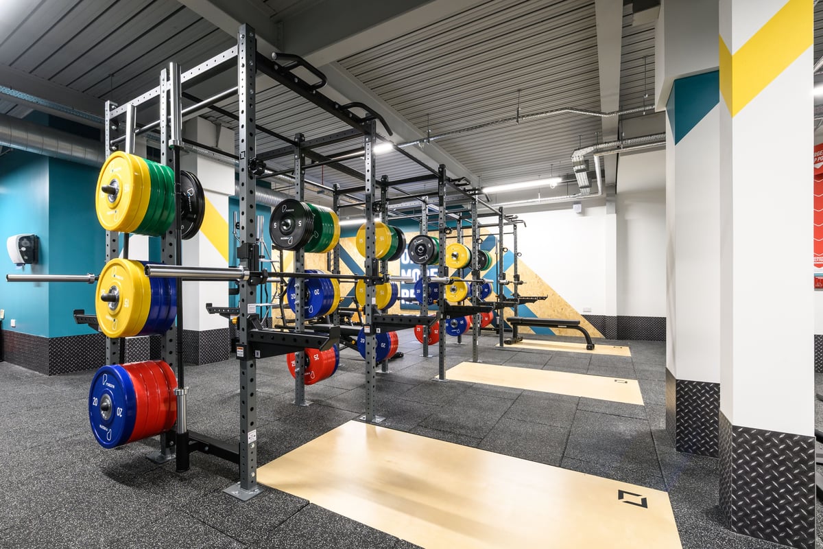 PureGym London Kentish Town lifting rigs