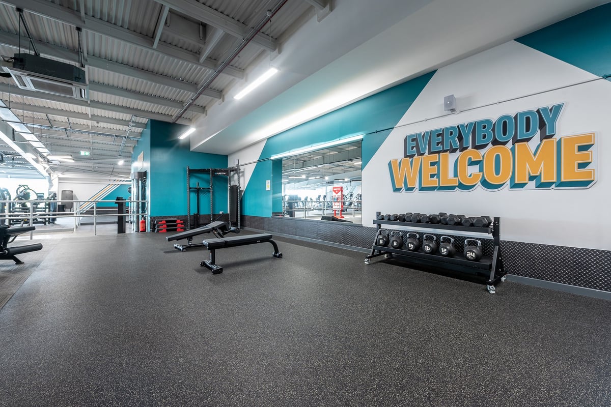 PureGym Manchester Cheetham Hill Retail Park: Weightlifting platform, plyo boxes, medicine balls, benches and wall mirrors.