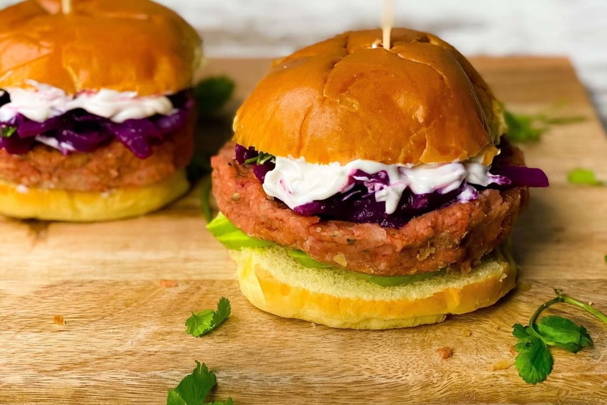 Vegan Beetroot Burgers