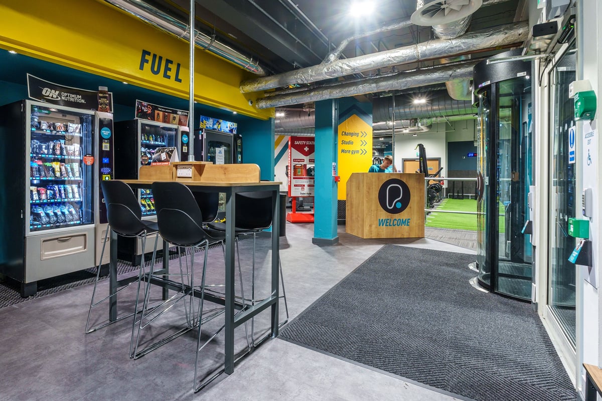PureGym Leeds City Centre South hub area with vending machines