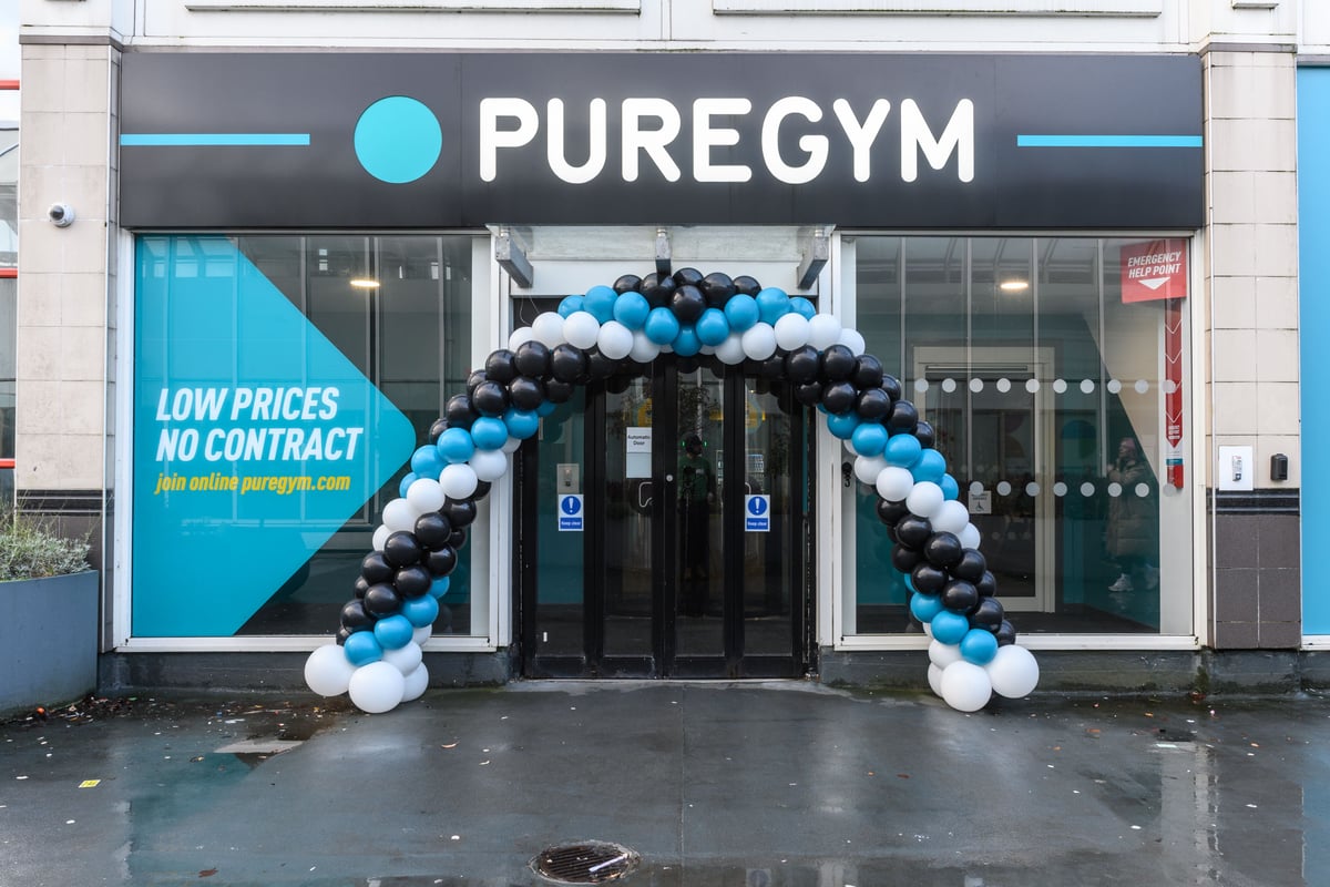 PureGym East Kilbride: exterior of entrance decorated with balloons to mark opening of the gym