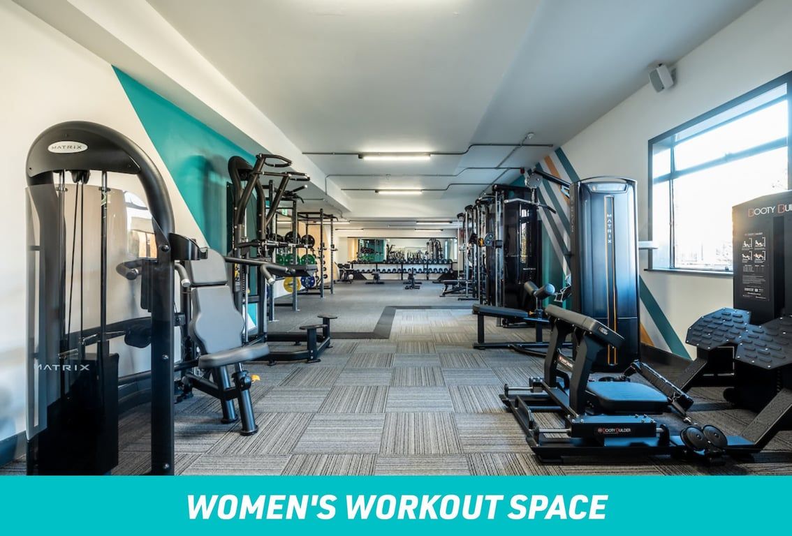 PureGym Southampton Bitterne: Women's Workout space with fixed-pin machines in a gym