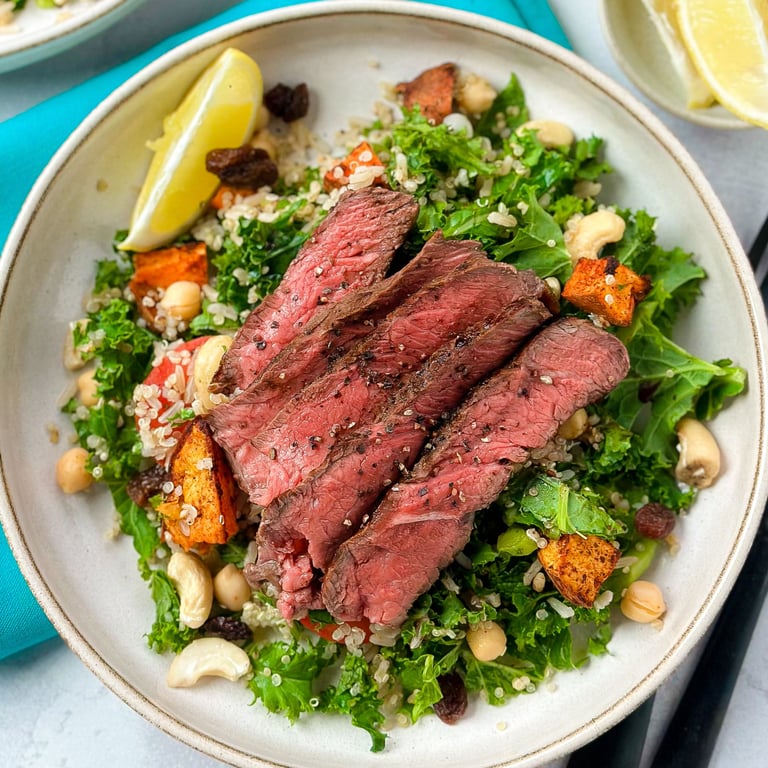 Steak mit Salat nach marokkanischer Art