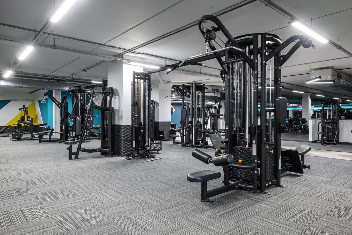 PureGym Manchester Urban Exchange pull down and fly machine