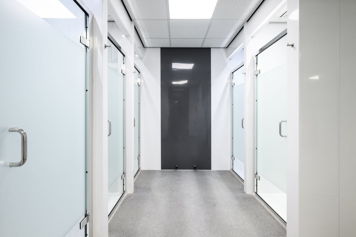 PureGym Aberdeen Shiprow shower cubicles