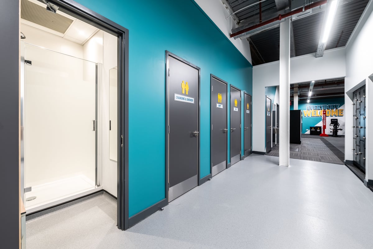 PureGym Erith shower cubicles