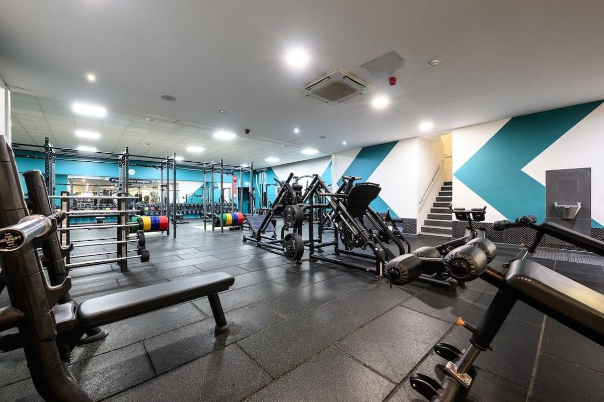 PureGym Borehamwood free weights 