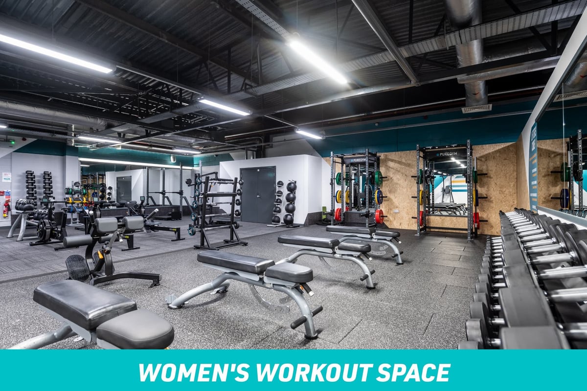 PureGym: Bradford Idle gym Women's Workout Space benches and free weights