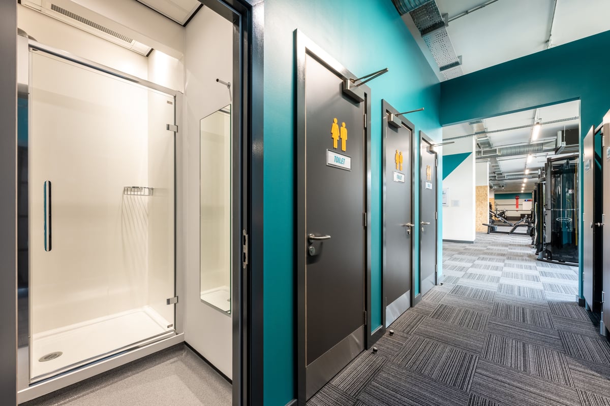 PureGym Edgbaston shower room