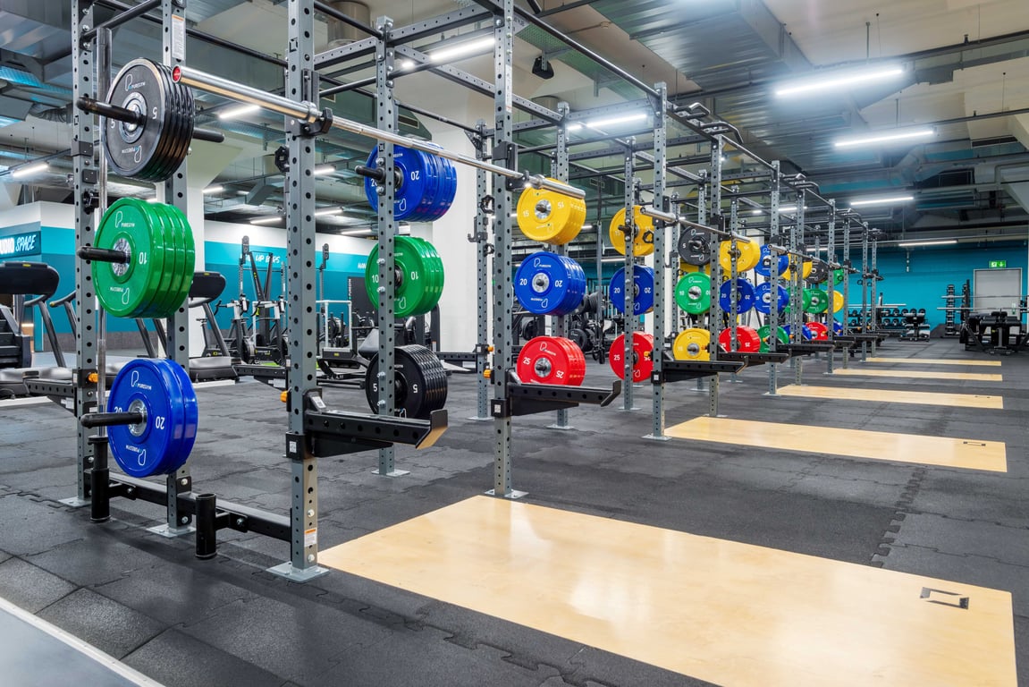 Basel Markthalle gym floor with rigs