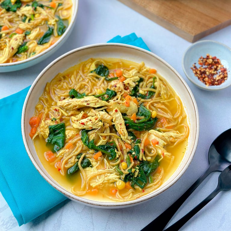 Gesundes Rezept für Hühnersuppe mit Nudeln