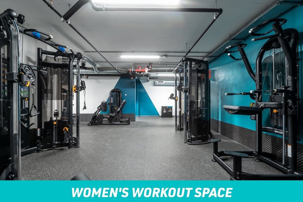 PureGym London Swiss Cottage Women's Workout Space: Cables Machines and Assisted Pull Up Machine