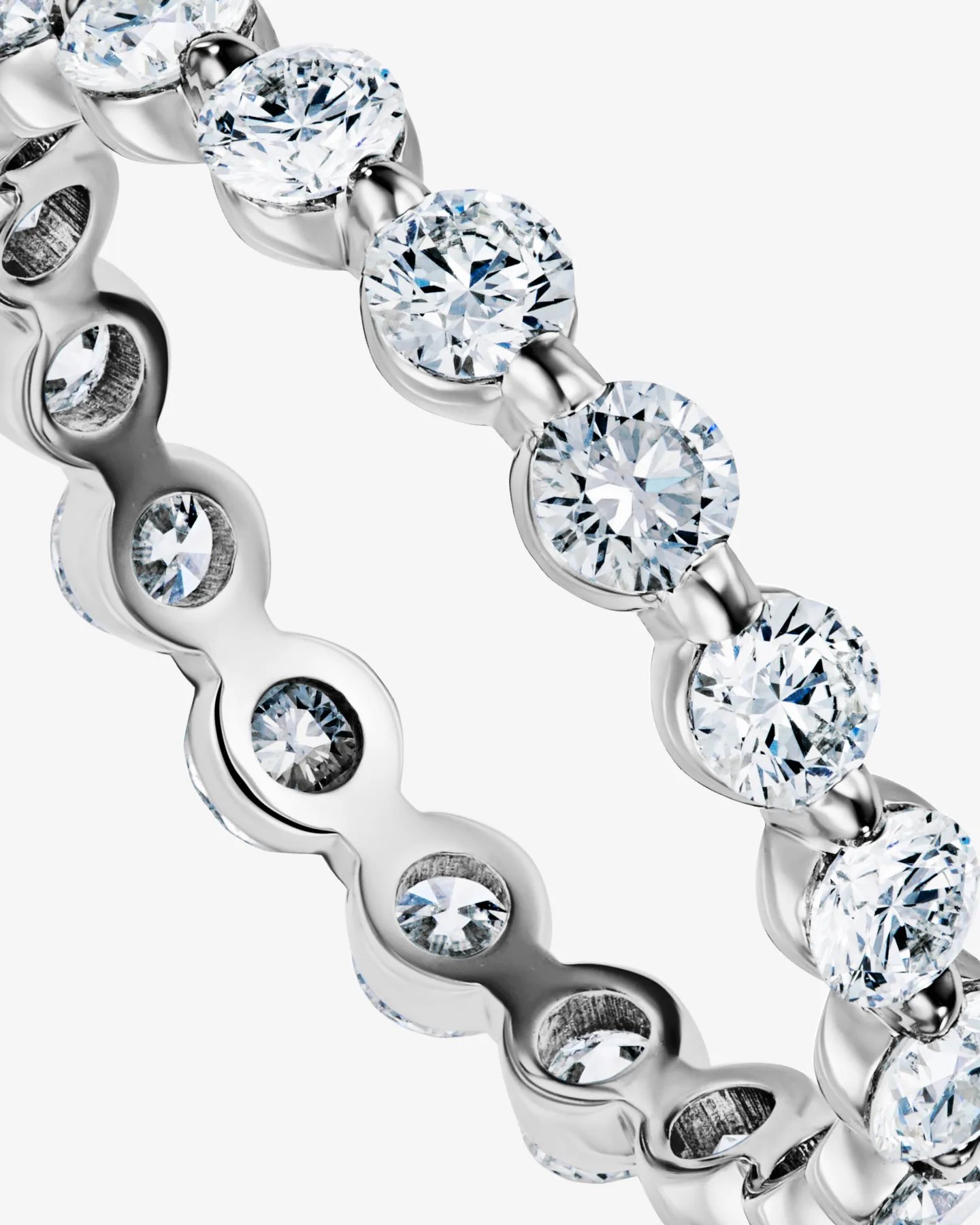Pierścionek białe złoto 750 z diamentami 1.50 ct