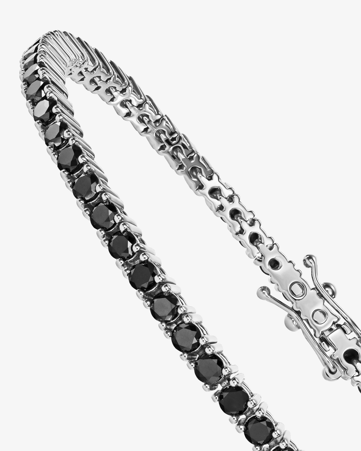 Bransoletka z białego złota z czarnymi diamentami 2.4 ct.
