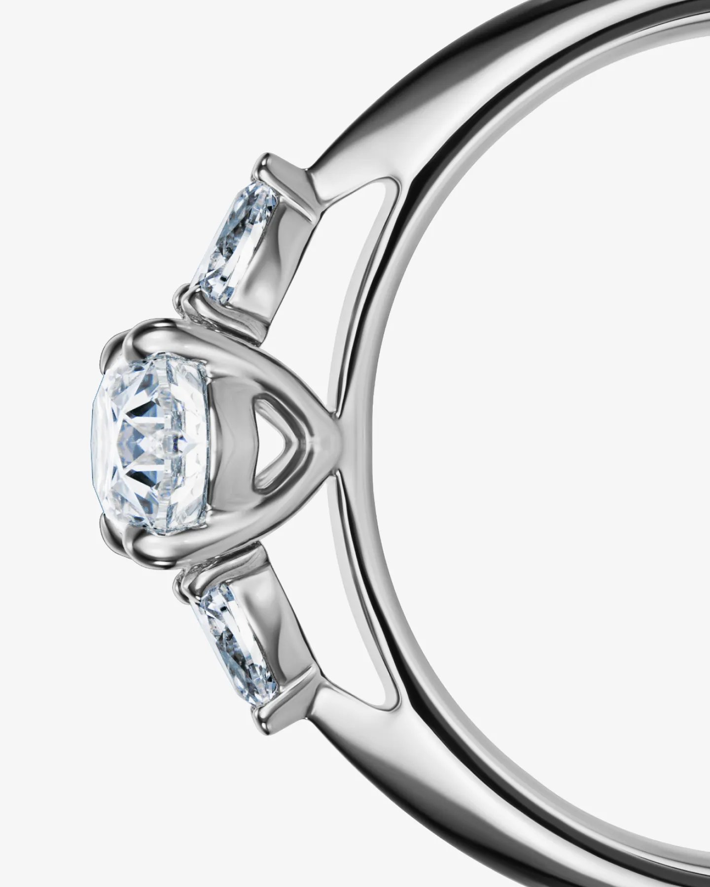 Pierścionek zaręczynowy z owalnym diamentem 0,7 ct L’amour Oval