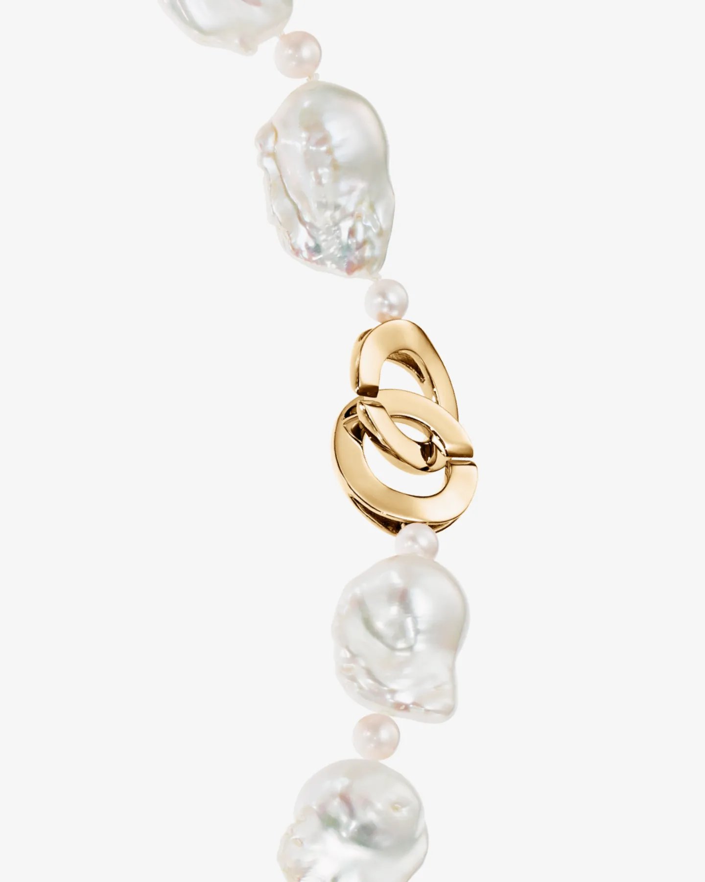 Bransoletka z pereł hodowlanych w żółtym złocie 585 z detalem zapięcia Ombre de Perle No.20