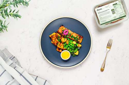 Lemon Garlic Salmon, Zucchini & Peas