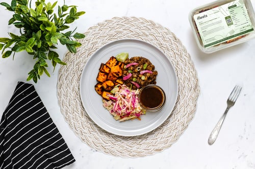 Organic Jerk Chickpeas & Slaw