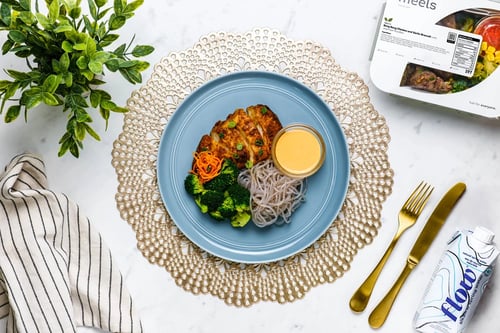 Bang Bang Chicken & Garlic Broccoli