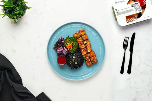 Firecracker Tofu with Broccoli and Cabbage