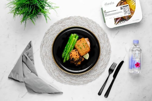 Herb Crusted Atlantic Salmon, Zucchini & Peas