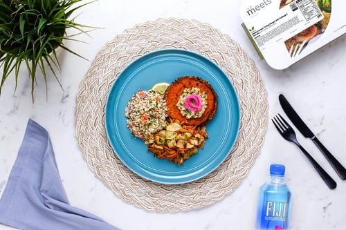 Mediterranean Turkey Burger, Cabbage & Carrots