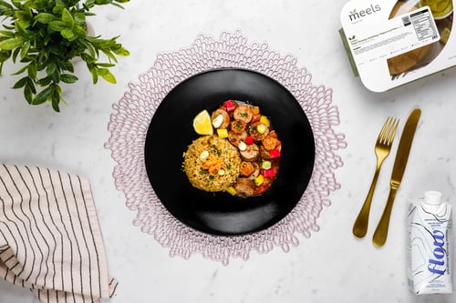 Vegan Sausage Jambalaya, Peppers & Okra