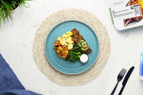 Zaatar Spiced Salmon & Veggie Mix