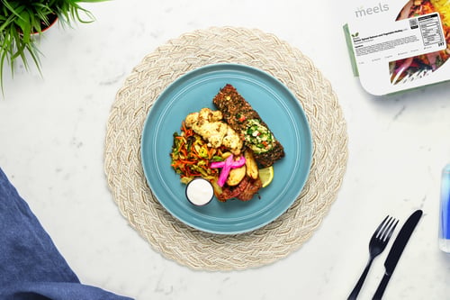 Zaatar Spiced Salmon & Veggie Mix