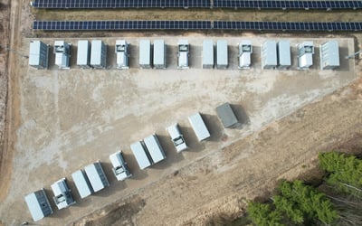 European Energy Commissions Battery Alongside Anyksciai Solar Park in Lithuania