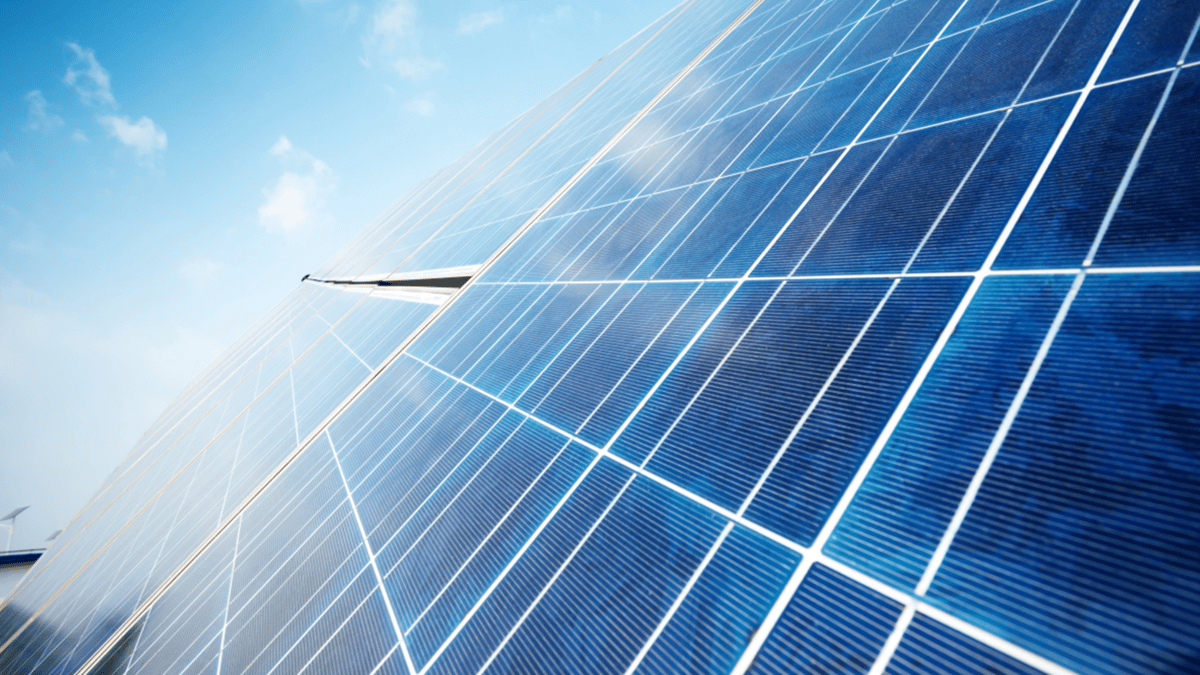 Fourteen Lenders Back Rezolv Energy's $637 Million Green Loan for Romania's 1.3 GWp Dama Solar Project