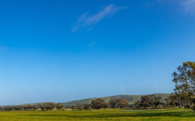 Atmos Renewables Tops 2 GW Portfolio Milestone With Acquisition of BayWa r.e. Solar and Wind Assets in Australia