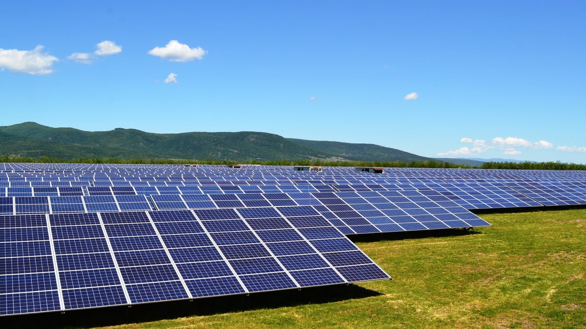 Low Carbon Starts Work on 1 GW Dengie Peninsula Solar and Storage Proposals in Essex, UK