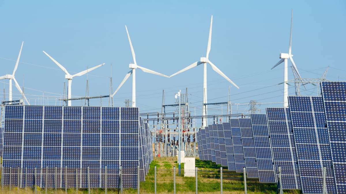 Tokyo Century Acquires 50% Stake in egg Power’s 212 MW UK Solar and Wind Portfolio in the UK